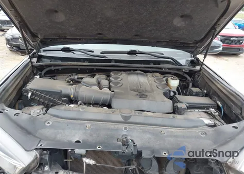 2020 Toyota 4Runner Limited from USA, damaged, VIN JTEZU5JR3L5223724